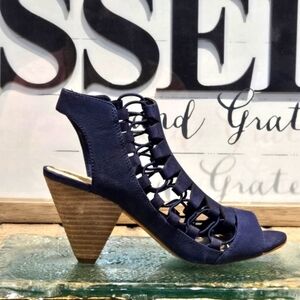 Vince Camuto Eliaz Blue Cutout Gladiator Dress Sandals Wmns Sz 7.5